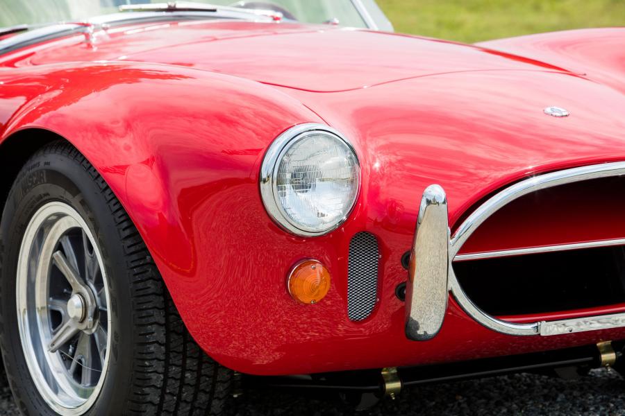 Детали экстерьера Shelby Cobra 427 (CSX 3359) 1966 года  (фото 23 из 40)